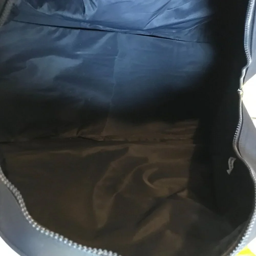 Nautica Canvas Duffle Bag Gear Or Travel Large Shoulder Strap Zip Close 20 X 13.
